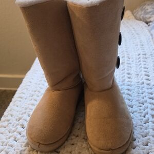 Sheeps Australia Suede Fur Lined Boots